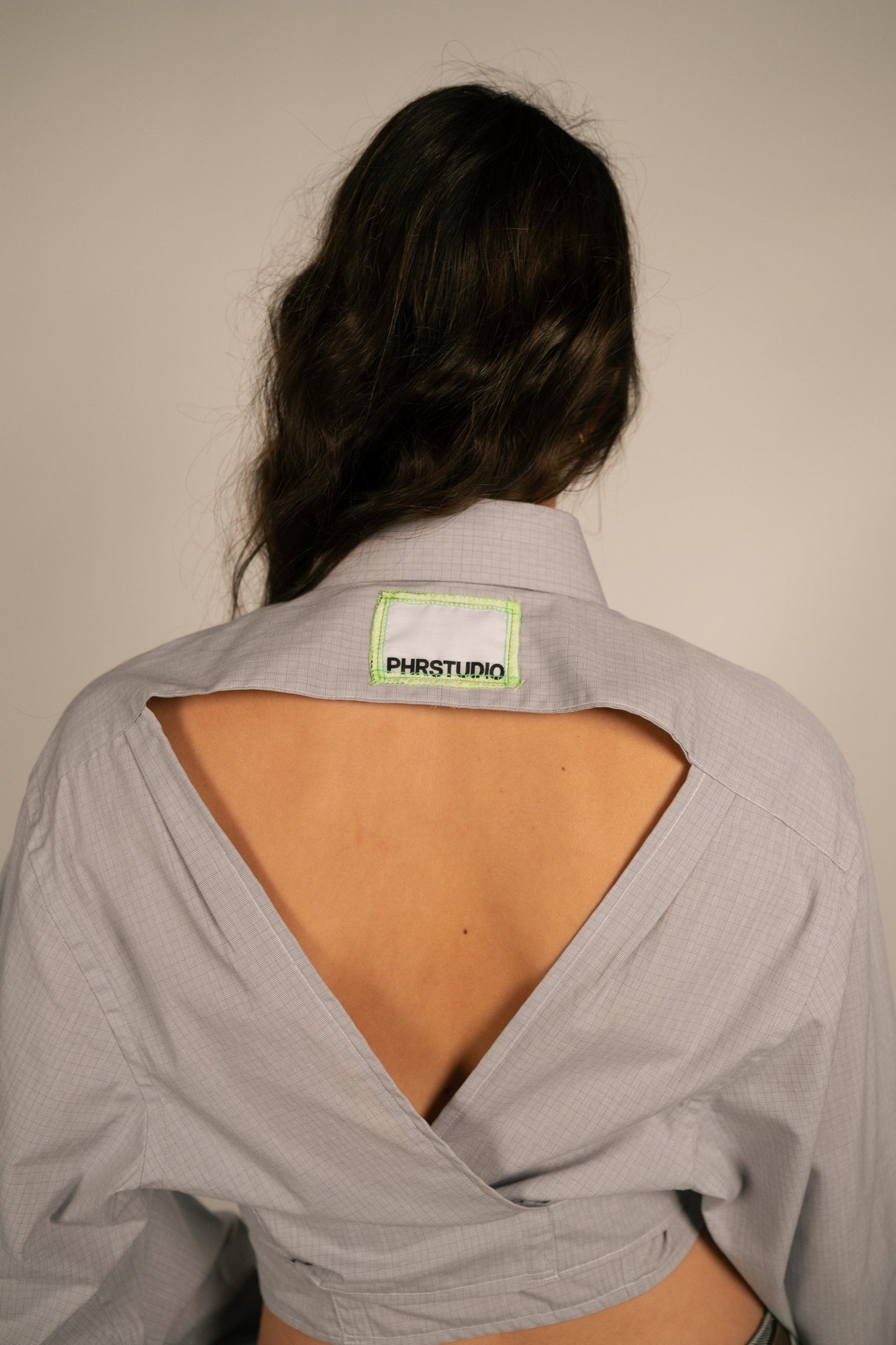 Chemise dos nu - Grise PHRSTUDIO