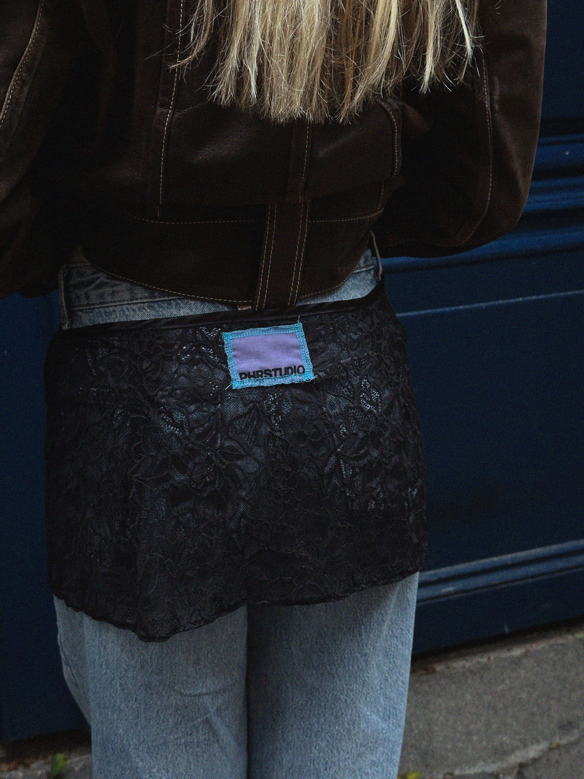 Jupette dentelle - Noire PHRSTUDIO